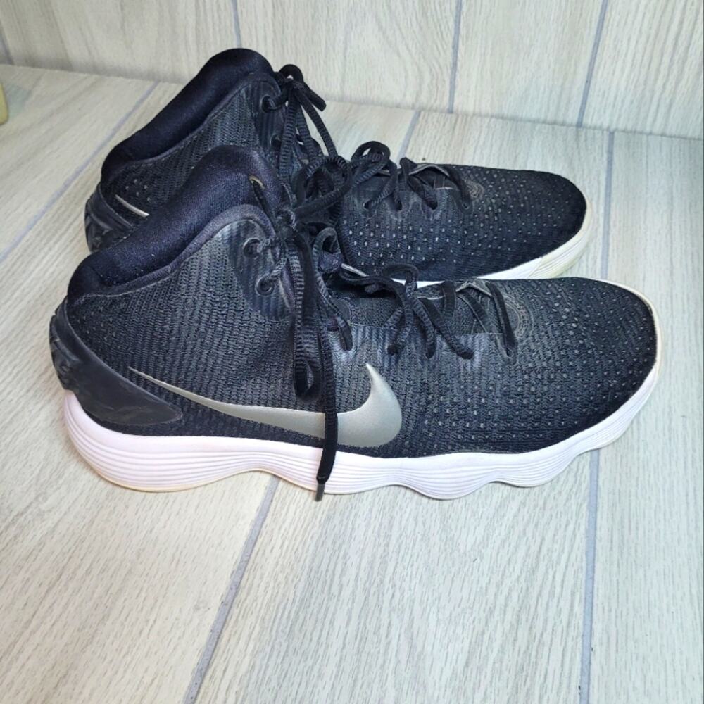 Nike Hyperdunk Womens Black & White Basketball Shoes Sneaker 9.5